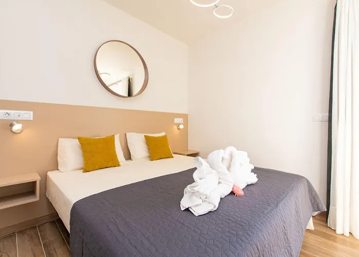 호텔 Suncanarias Adeje Plaza 아데제