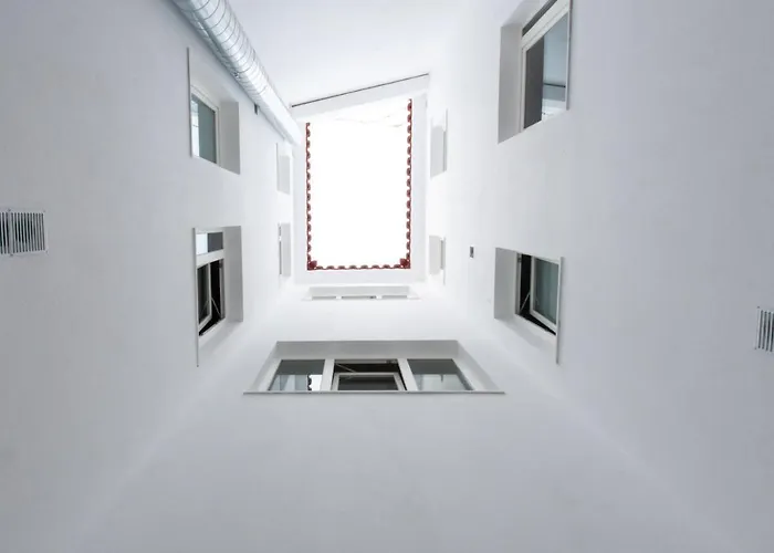 Suncanarias Adeje Plaza אדחה