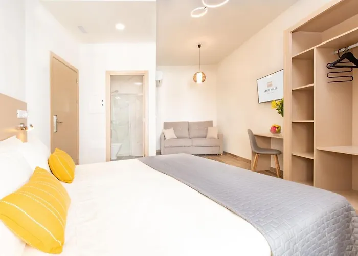 Suncanarias Adeje Plaza