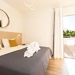Suncanarias Adeje Plaza Отель